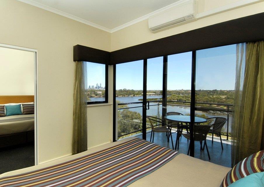 Assured Ascot Quays Apartment Hotel Perth Ruang foto