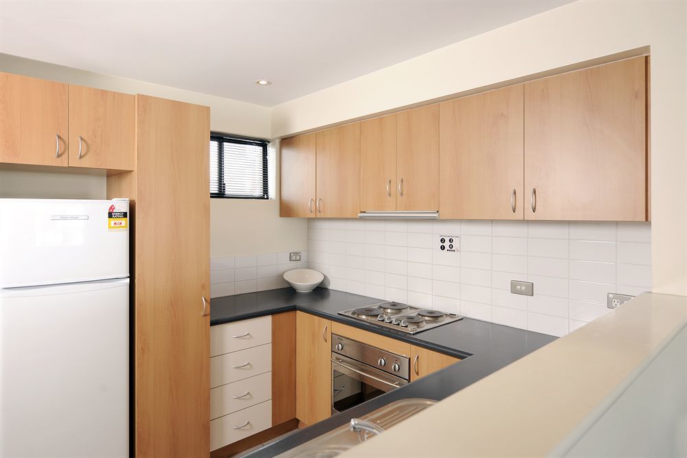 Assured Ascot Quays Apartment Hotel Perth Bagian luar foto